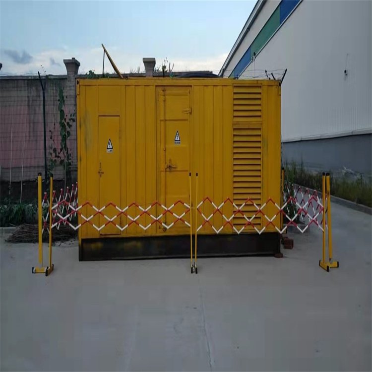 鄂温克发电机组油箱盖上留出小气孔有什么用？